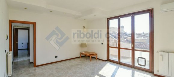 Apartamento T4 em Seregno, Italy N.º 364318 19