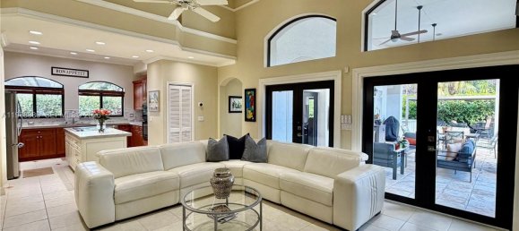 6 Schlafzimmer Villa in Miami, USA, Nr. 615097 11