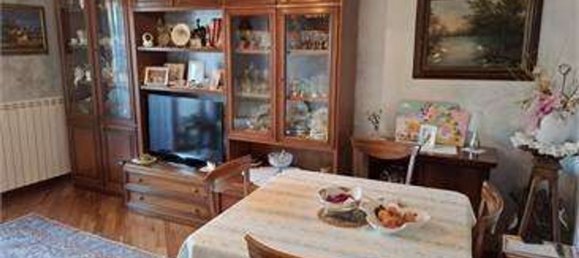 3 rooms Apartment in Trieste, Italy No. 297462 15