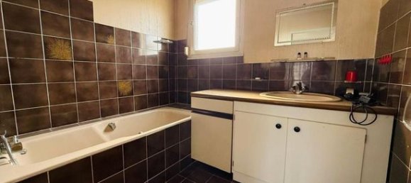 4 bedrooms House in Champigneulles, France No. 310436 10