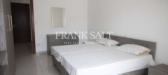 Apartamento T3 em Swieqi, Malta N.º 8316 9