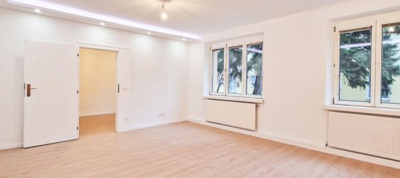 2 rooms Apartment in Maria Enzersdorf, Austria No. 161738 2