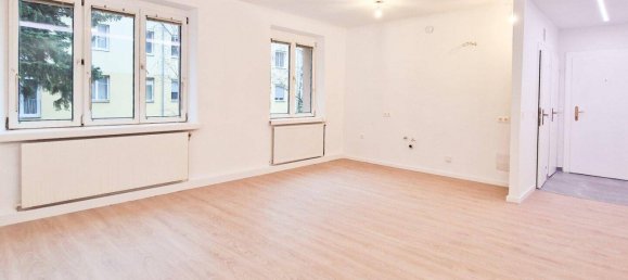 2 rooms Apartment in Maria Enzersdorf, Austria No. 161738 3