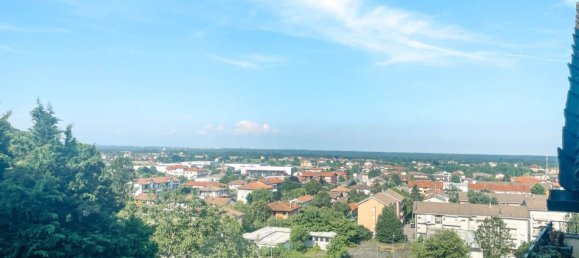 3 bedrooms Apartment in Oleggio, Italy No. 377471 11