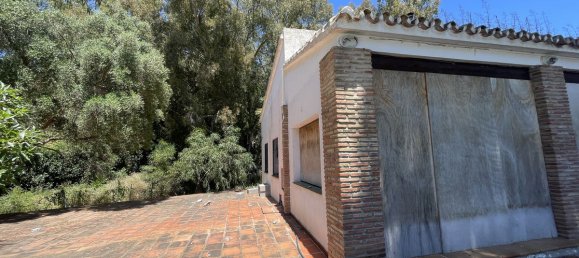 224m² Commercial property in Marbella, Spain No. 146384 7