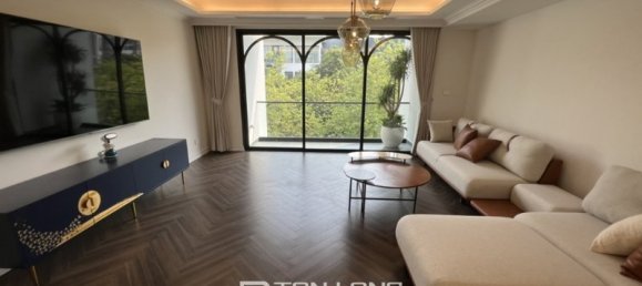 7 bedrooms House in Tay Ho, Vietnam No. 535 23