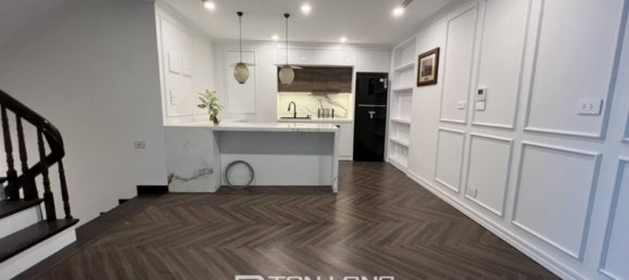 7 bedrooms House in Tay Ho, Vietnam No. 535 14