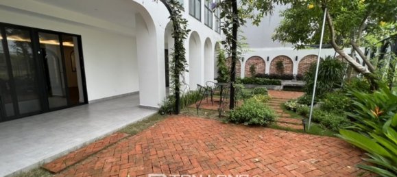 7 bedrooms House in Tay Ho, Vietnam No. 535 30