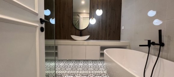 7 bedrooms House in Tay Ho, Vietnam No. 535 26