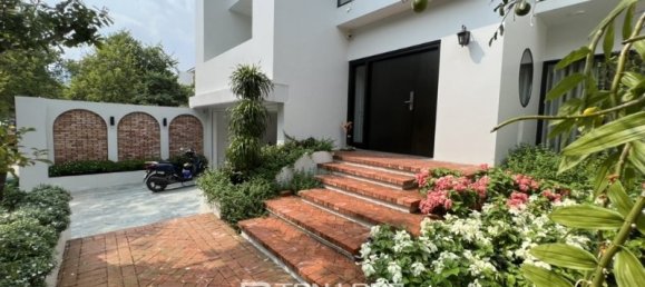 7 bedrooms House in Tay Ho, Vietnam No. 535 28