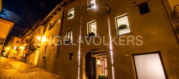 8 Schlafzimmer Gebäude in La Morra, Italy, Nr. 108365 8