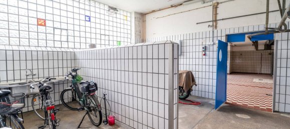 11 rooms Building in Euskirchen, Germany No. 210770 20