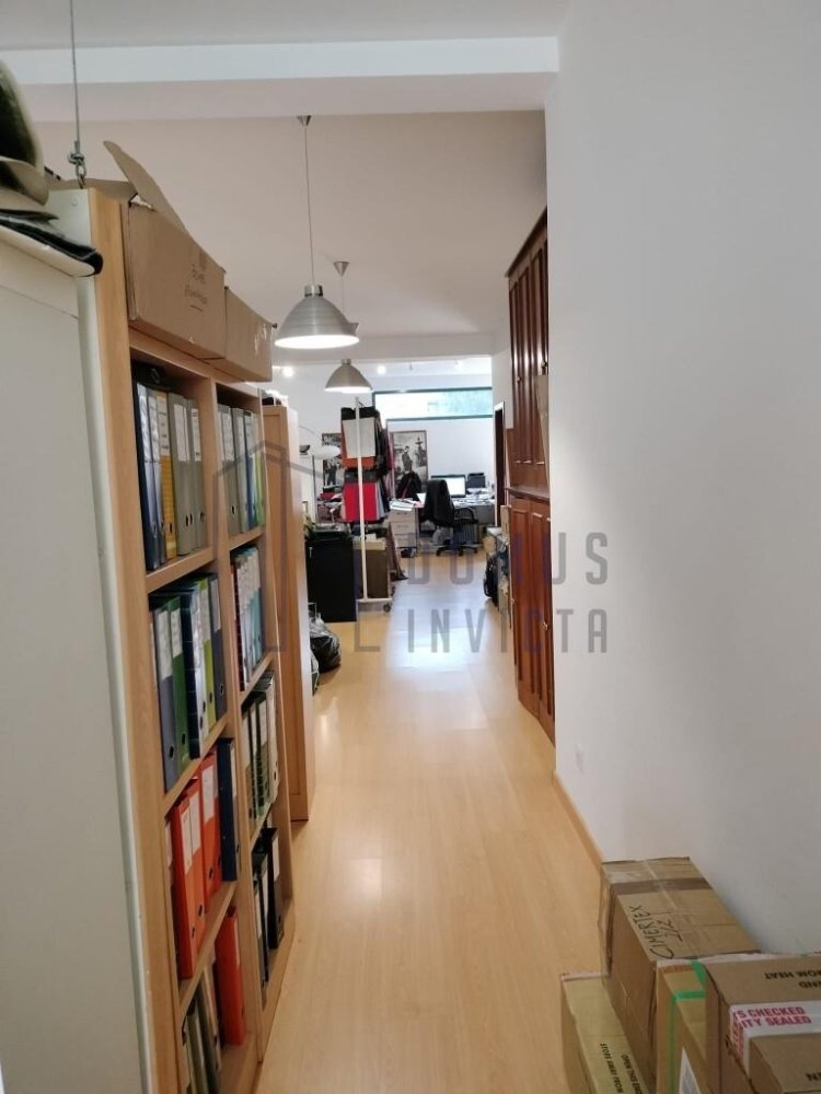  مكتب في Porto, Portugal 97متر مربع رقم 271006