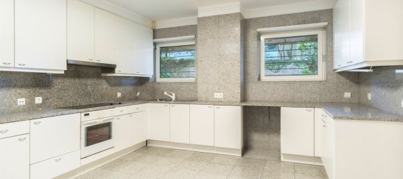 4 غرف نوم منزل ذو طابقين في Porto, Portugal رقم 137102 7