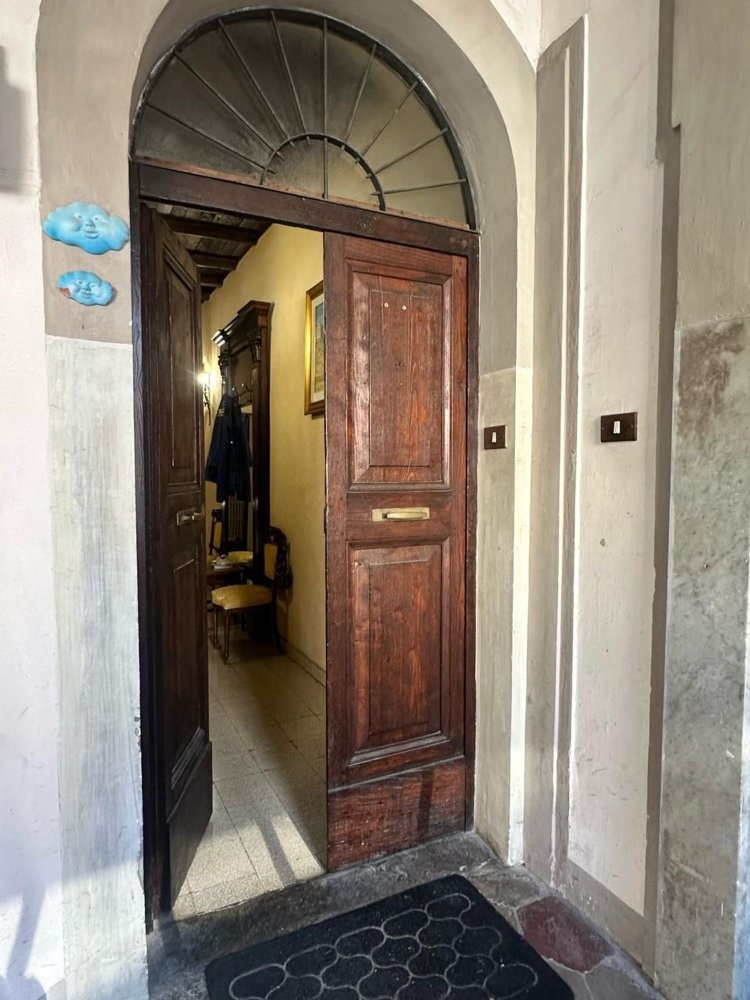 6 rooms Apartment in Palestrina, Italy No. 44135