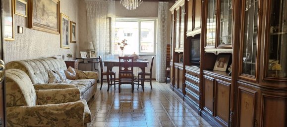 3 bedrooms Apartment in Rome, Italy No. 341123 6