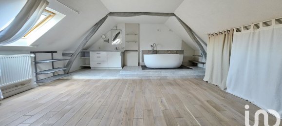 6 bedrooms House in Mettray, France No. 245604 22