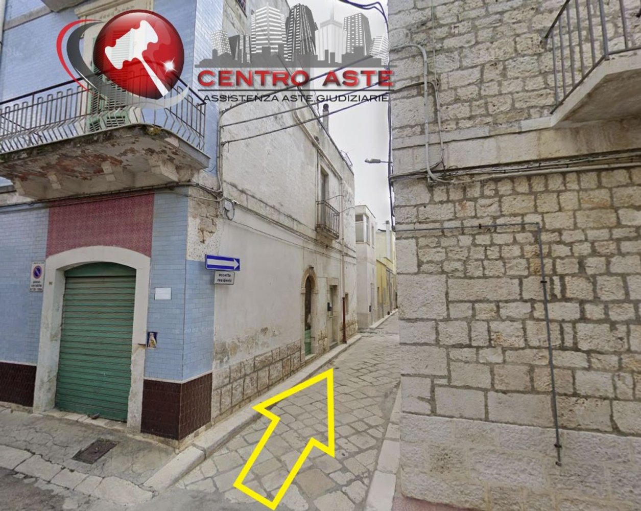 3-salle Appartement à Turi, Italy No. 231468