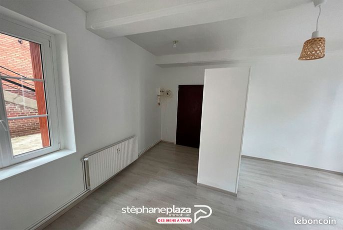 Studio in Rouen, France No. 313166