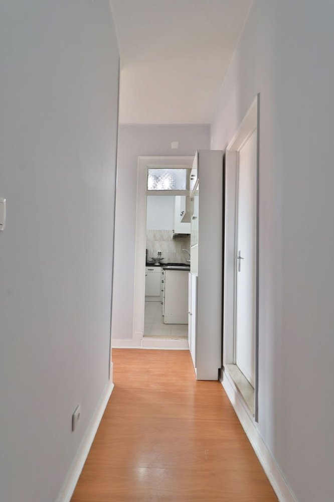 1 bedroom Apartment in Lisbon, Portugal No. 203663