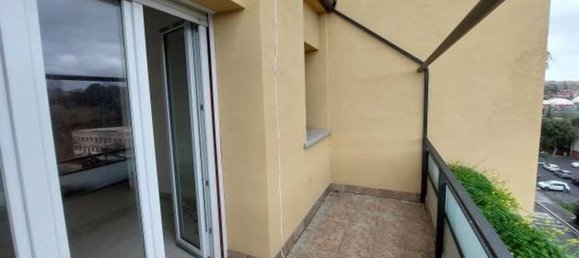 4 bedrooms Apartment in Rome, Italy No. 109449 4