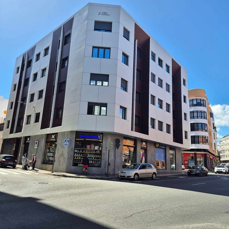 3 bedrooms Apartment in Las Palmas De Gran Canaria, Spain No. 243812