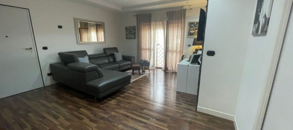 3 Schlafzimmer Wohnung in Nettuno, Italy, Nr. 380331 2