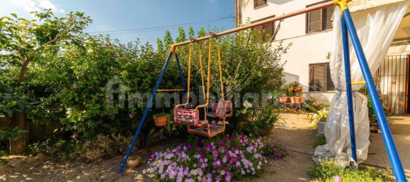 Вилла с 3 спальнями в Пойрино, Италия № 302375 21