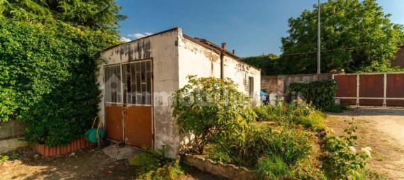 Вилла с 3 спальнями в Пойрино, Италия № 302375 18