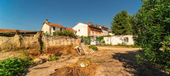 Вилла с 3 спальнями в Пойрино, Италия № 302375 10