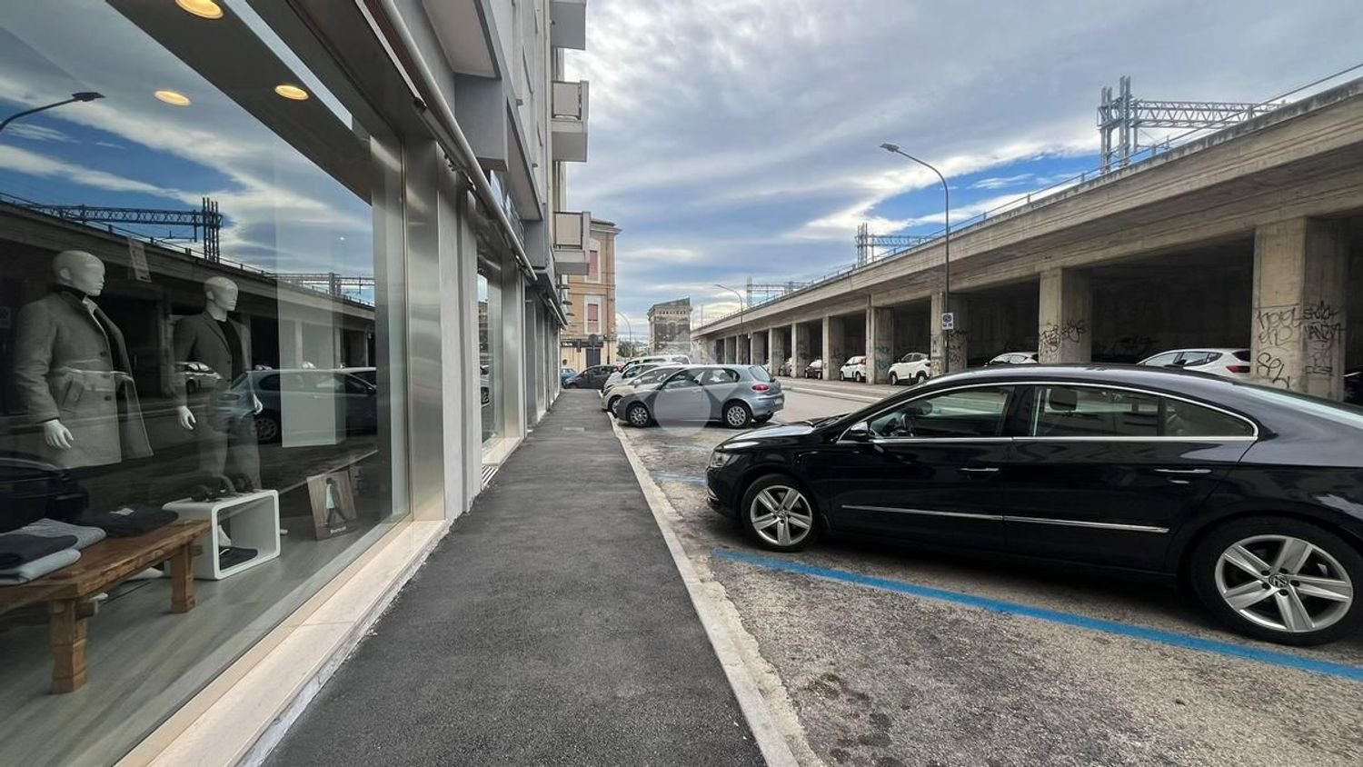  مستودع في Pescara, Italy 54متر مربع رقم 118033