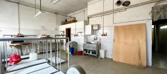  مستودع في Pescara, Italy 54متر مربع رقم 118033 9