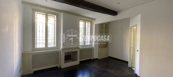 2 bedrooms Apartment in Modena, Italy No. 312607 5