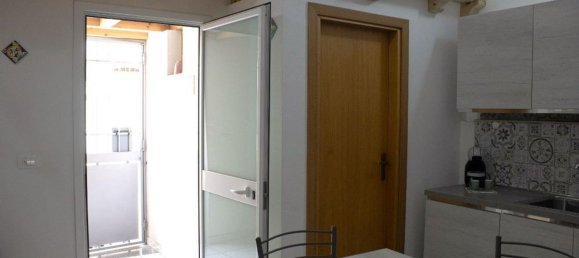 3 rooms House in Noto, Italy No. 76881 9