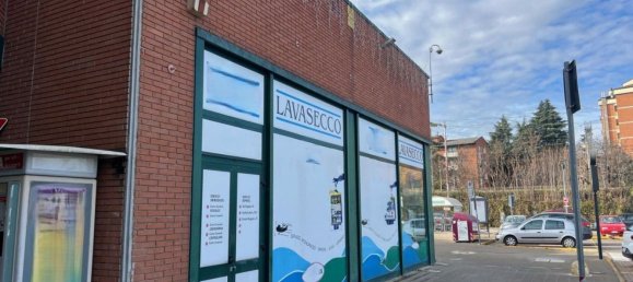 98m² Commercial property in Bologna, Italy No. 375074 2