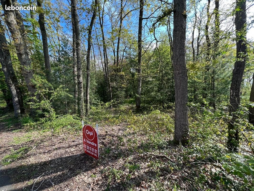 Terreno em Saint-Denis-en-Val, France 1376 m² N.º 262599