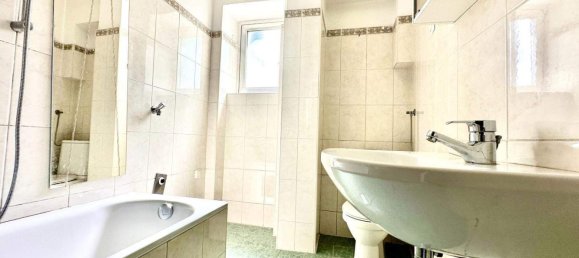 Apartamento de 2 divisões em Eggenberg, Austria N.º 252257 7