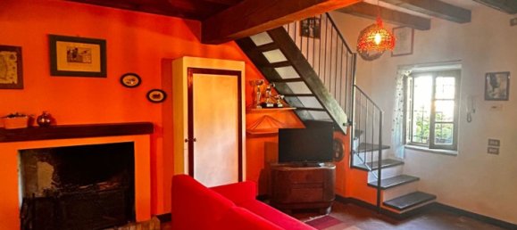 2 Schlafzimmer Haus in Agazzano, Italy, Nr. 322047 9