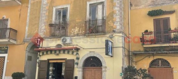 10 rooms Apartment in Minturno, Italy No. 16446 47