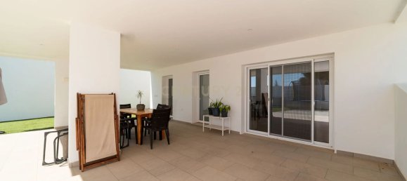 Дом с 4 спальнями в Тавира, Португалия № 139004 40