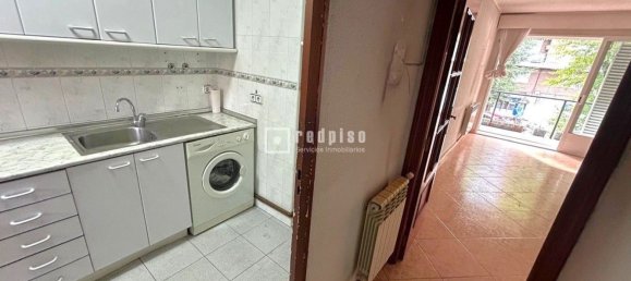 3 bedrooms Apartment in Madrid, Spain No. 172944 18