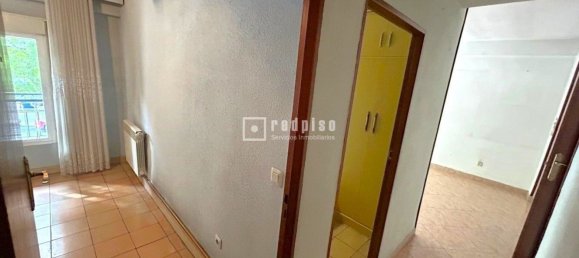 3 bedrooms Apartment in Madrid, Spain No. 172944 16