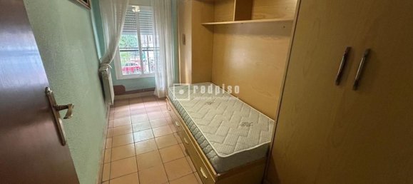 3 bedrooms Apartment in Madrid, Spain No. 172944 15