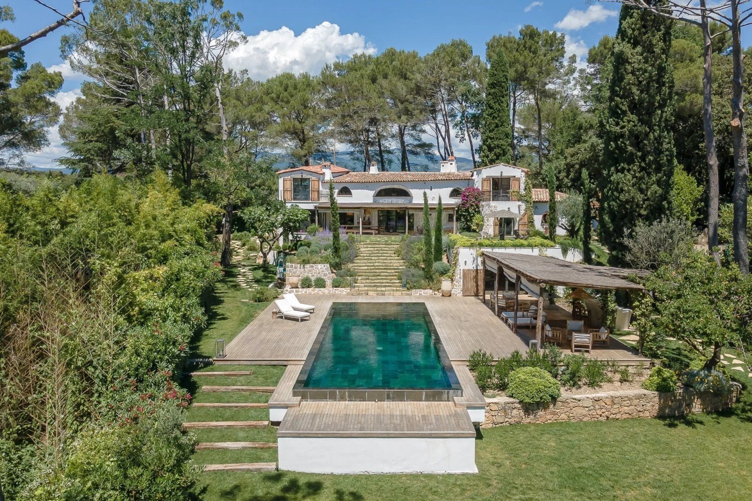 6 bedrooms Villa in Mougins, France No. 1553