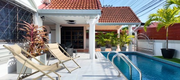 4 bedrooms Villa for sale in Pattaya, Chonburi, Eastern Thailand, Thailand № 62767 2