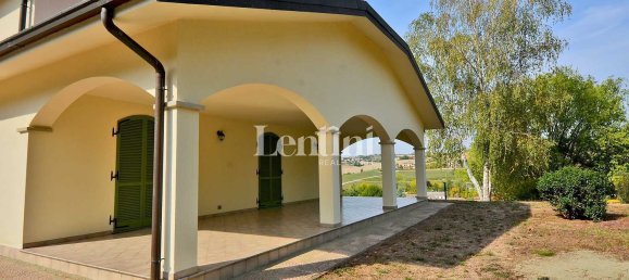 Вилла с 6 комнатами в Оццано Монферрато, Италия № 88266 20