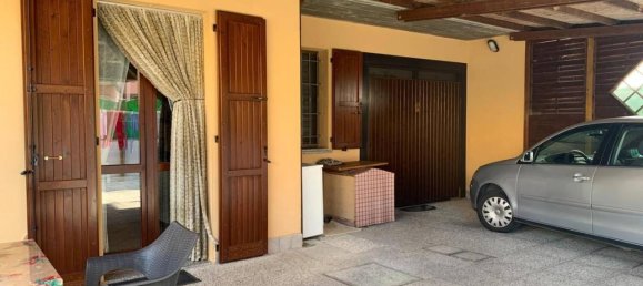 Villa de 4 habitaciónes en Molinella, Italy No. 75728 35