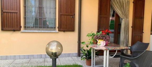 Villa de 4 habitaciónes en Molinella, Italy No. 75728 29