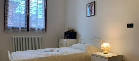 Villa de 4 habitaciónes en Molinella, Italy No. 75728 6