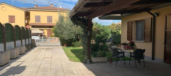 Villa de 4 habitaciónes en Molinella, Italy No. 75728 31